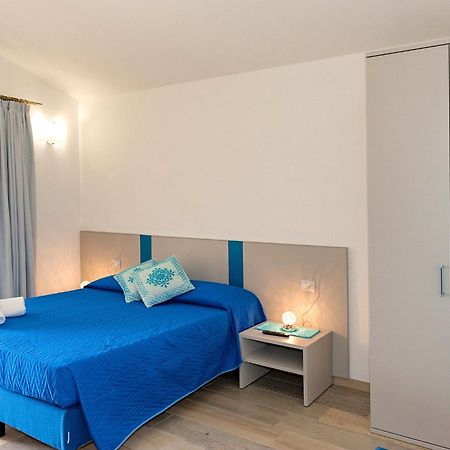 Molarotto Camere Con Angolo Cottura San Teodoro  Exteriör bild