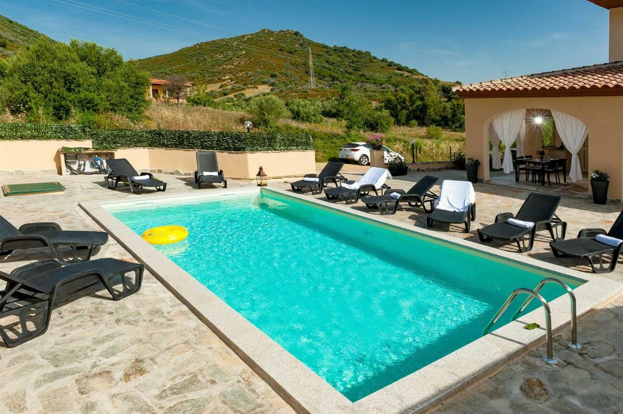 Molarotto Camere Con Angolo Cottura San Teodoro  Exteriör bild