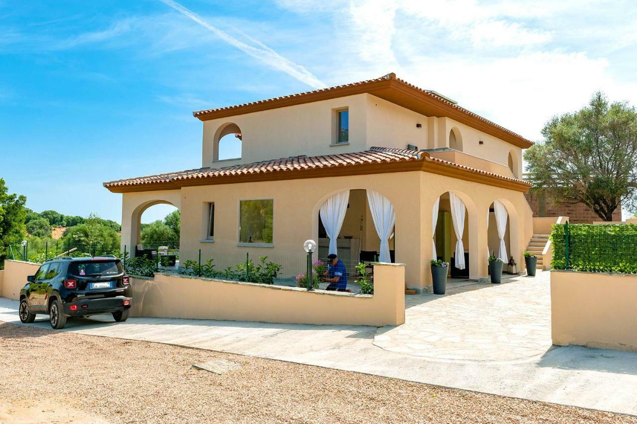 Molarotto Camere Con Angolo Cottura San Teodoro  Exteriör bild