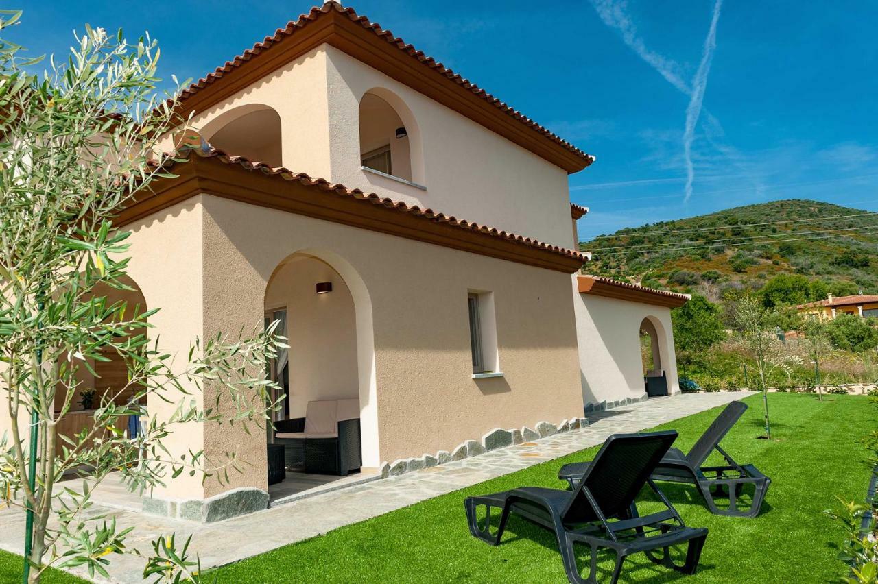 Molarotto Camere Con Angolo Cottura San Teodoro  Exteriör bild